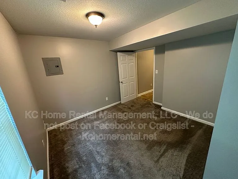 9000 NE 73rd St — Photo 26