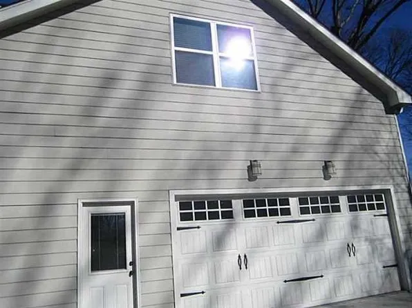 1460 Grant Dr, Atlanta, GA 30319