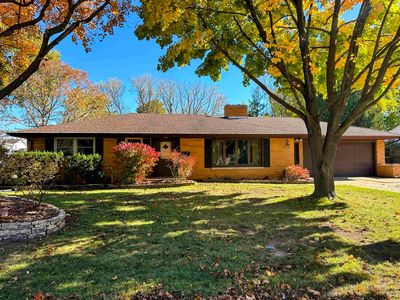 237 S Clay St, De Pere, WI, 54115