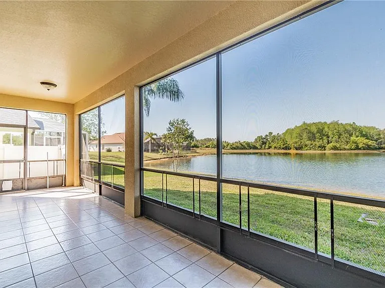 470 Canary Island Ct — Photo 18