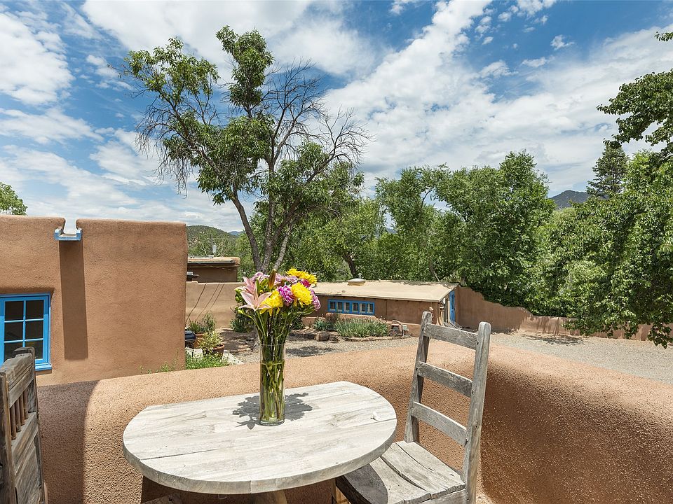 1st image of 1155 Camino Delora