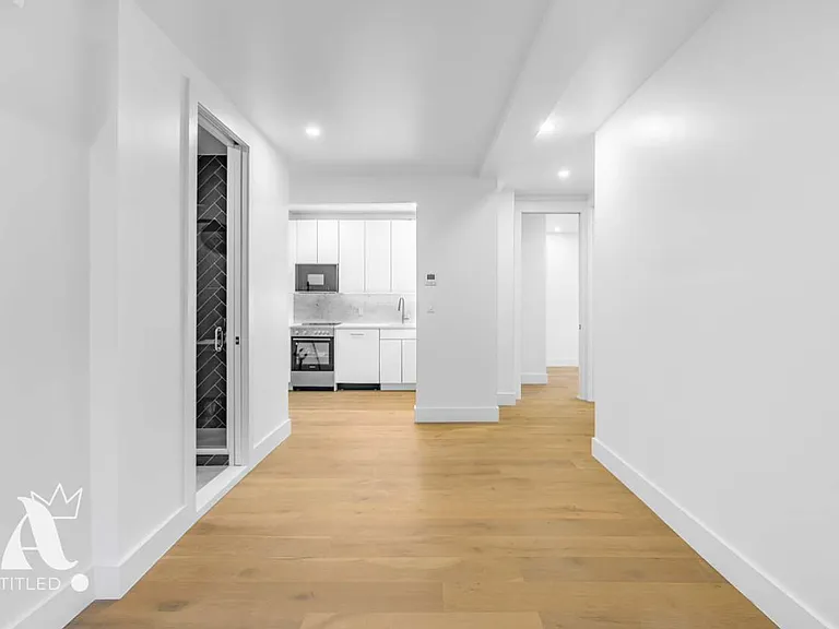 66 Avenue A #6H — Photo 2