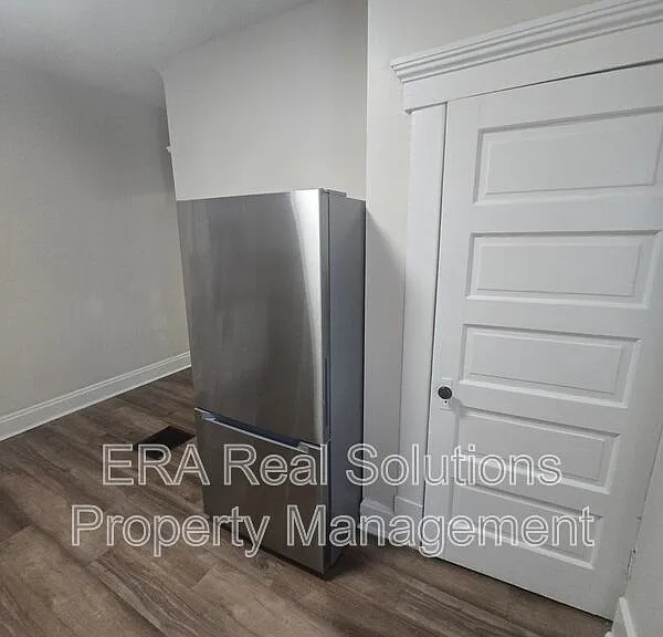 1531 Richmond Ave — Photo 11