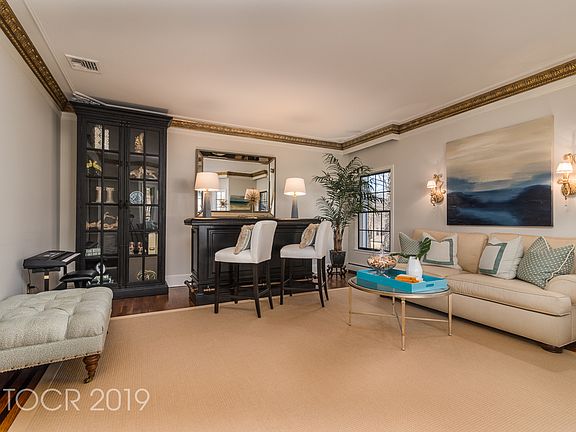 5th image of 778 Birchwood Dr