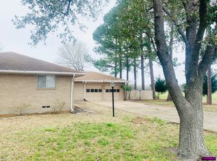 1105 San Jacinto St, Terrell, TX 75160