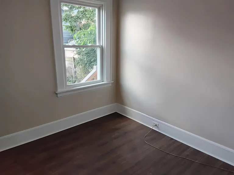 4832 Poplar St #1 — Photo 8