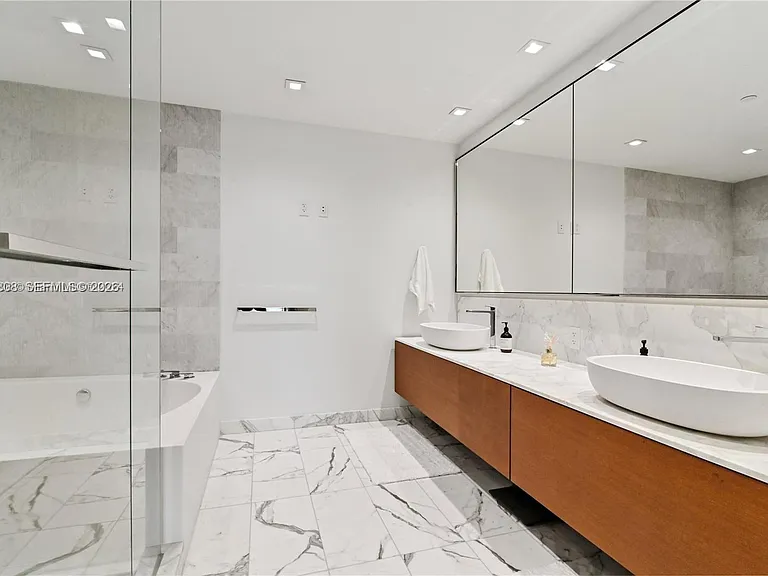 10203 Collins Ave #305 — Photo 19