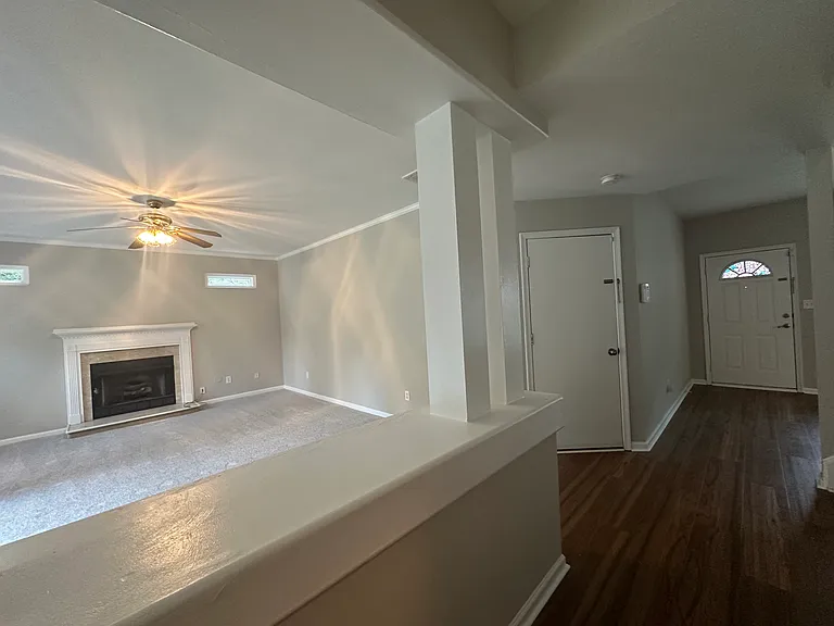 1840 Laurel Oak Ln — Photo 5