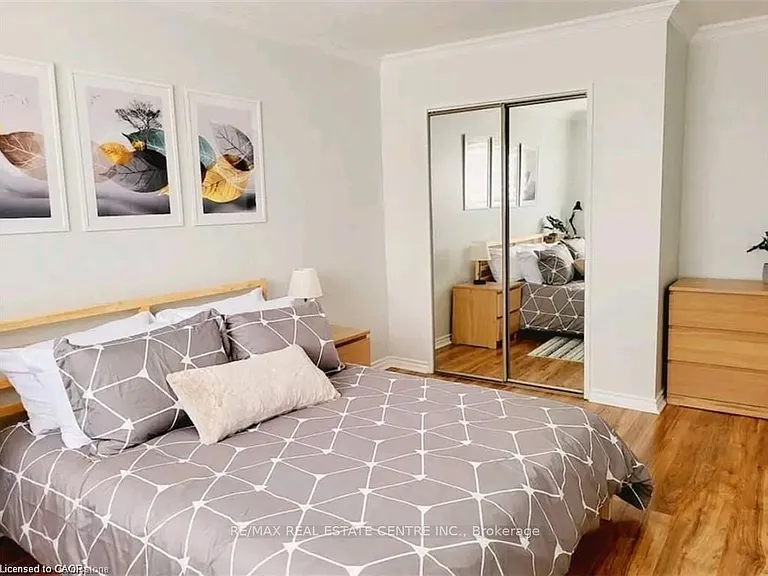 60 Obermeyer Dr — Photo 15