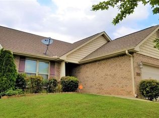 353 Dovington Dr, Huntsville, AL 35806