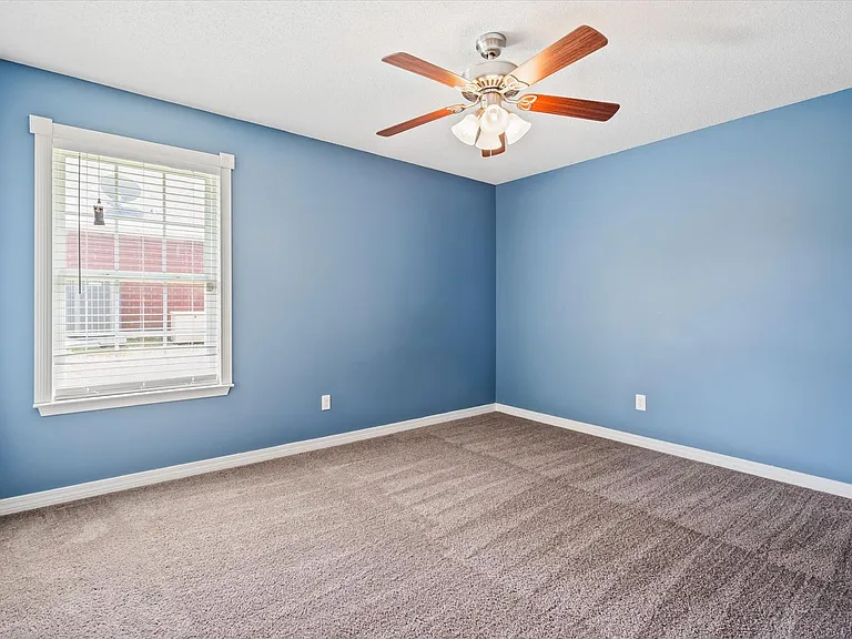 3709 Seleste Dr — Photo 14