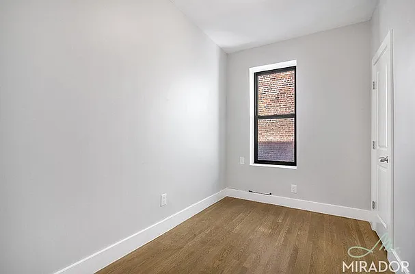 Rented by Mirador Real Estate | media 44