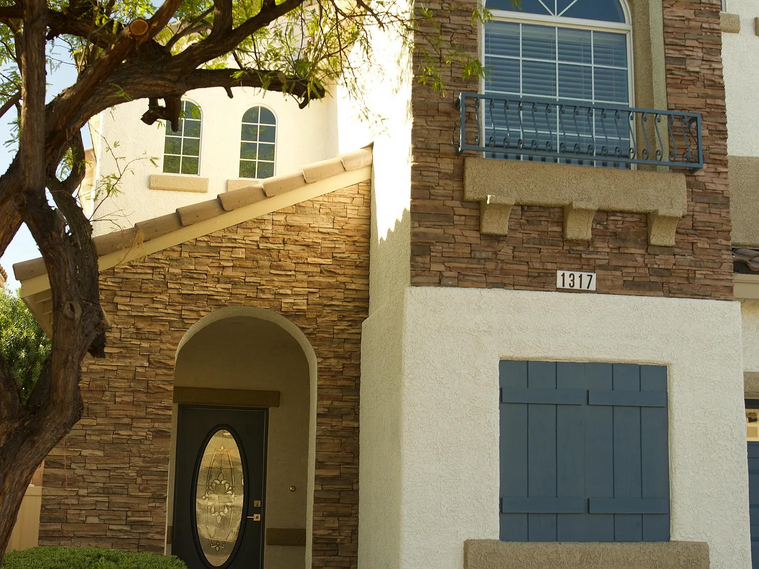 3 bed, 2.5 bath, 1773 sqft, $2,750 — Photo 2