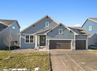 10148 Shadyview Ln N, Maple Grove, MN 55311