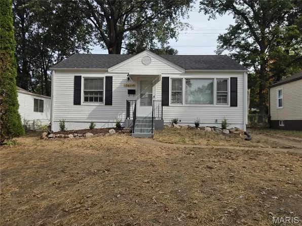 7617 Taber Dr, Saint Louis, MO 63133