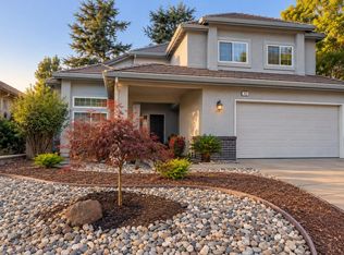 112 Elkins Cir, Folsom, CA 95630