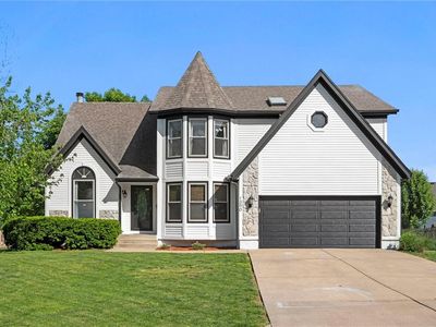 1390 S Brentwood Dr, Olathe, KS, 66062