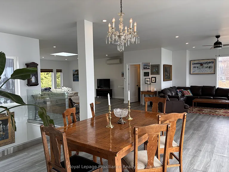 621 Barcovan Beach Rd — Photo 11