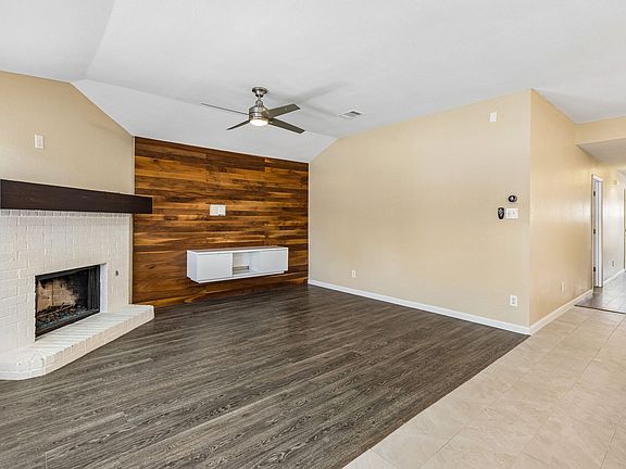 4th image of 1001 Margaret Dr