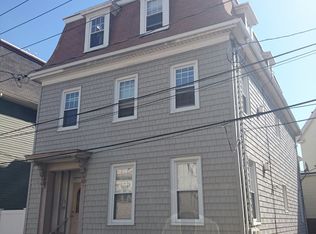 11 Brighton St, Charlestown, MA 02129