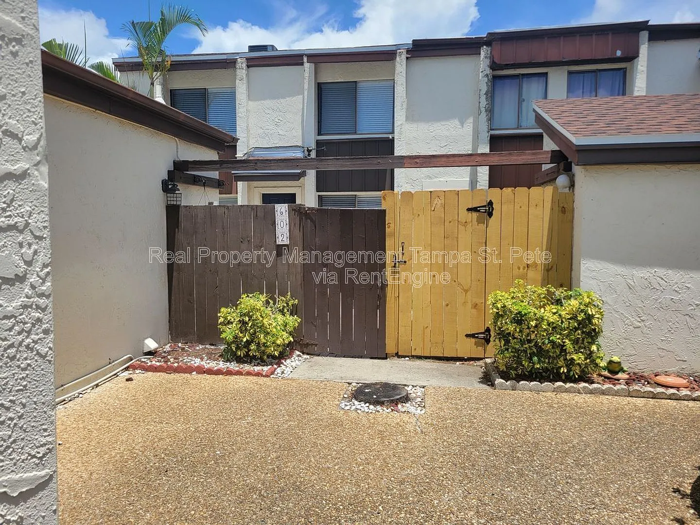 4 bed, 3.0 bath, 1456 sqft, $2,595 — Photo 4