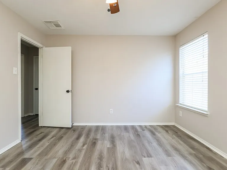 11410 Flying Geese Ln — Photo 13
