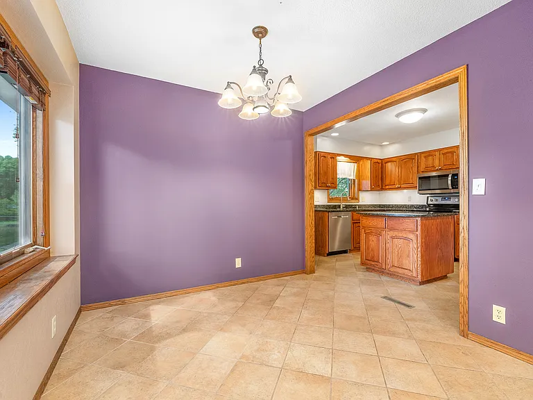 2317 S Bahnson Ave — Photo 5