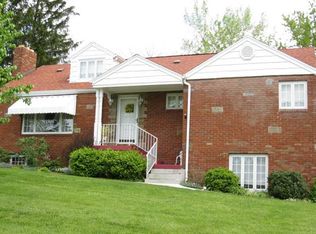 104 Circle Dr, Saint Clairsville, OH 43950