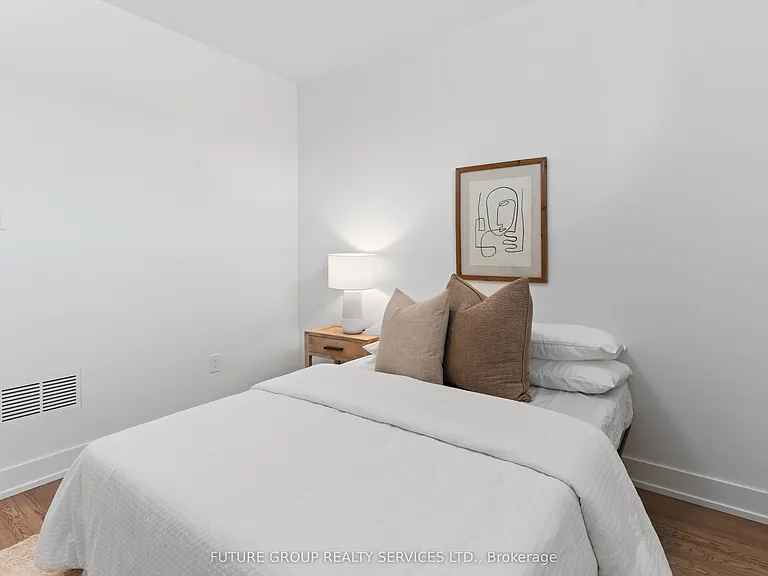 15 Acorn Ave #1 — Photo 25