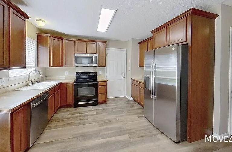 13531 Willow Falls Rd — Photo 3