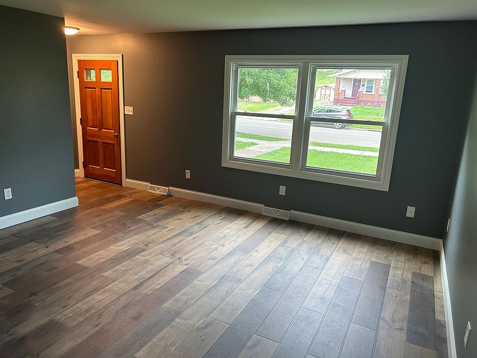 1st image of 529 Oakland Blvd