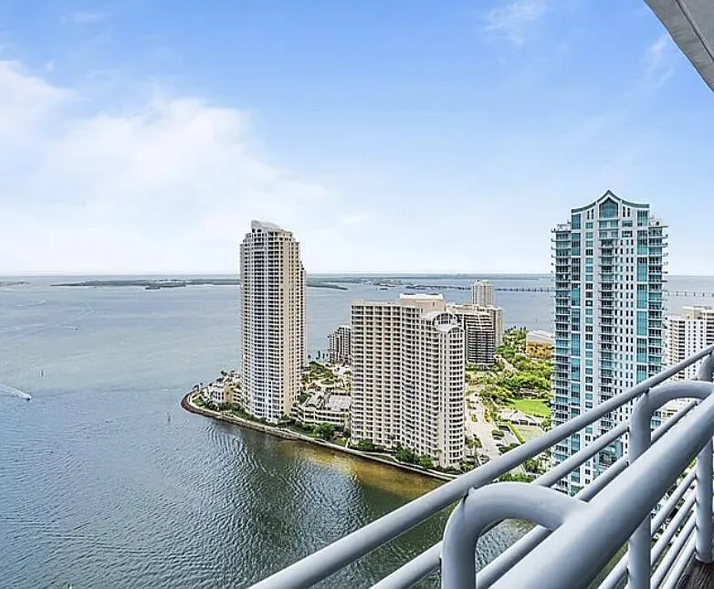 325 S Biscayne Blvd #3926-B