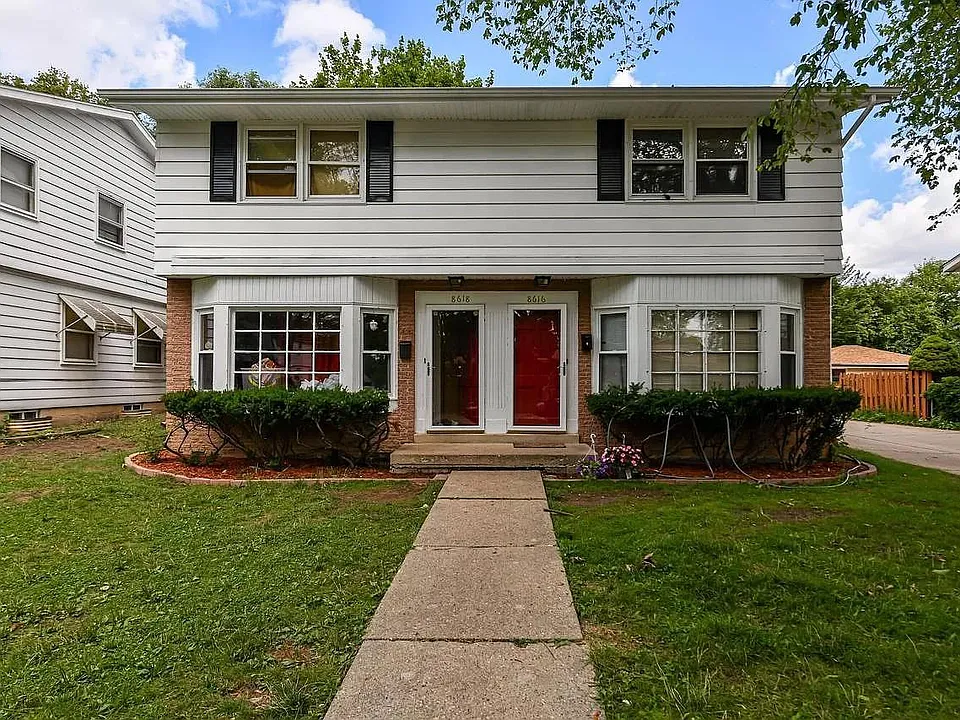 8618 W Medford Ave #8618