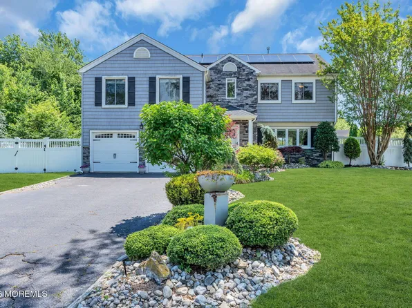 1083 Cavan Drive, Toms River, NJ 08753