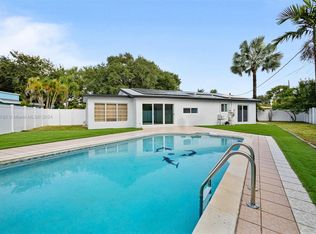 415 S 56th Ter, Hollywood, FL 33023