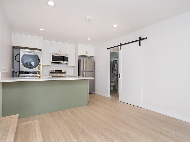 5855 Pawnee Dr #D — Photo 18