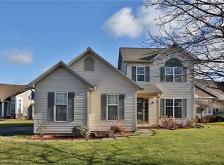 44 Creston Ct, Rochester, NY 14612