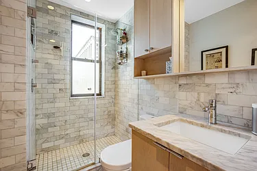 Rented by Barkoff Residential 