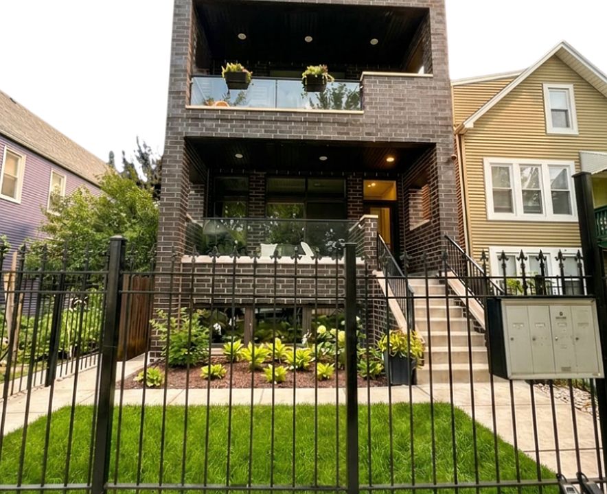 1st image of 1812 N Sawyer Ave #1R