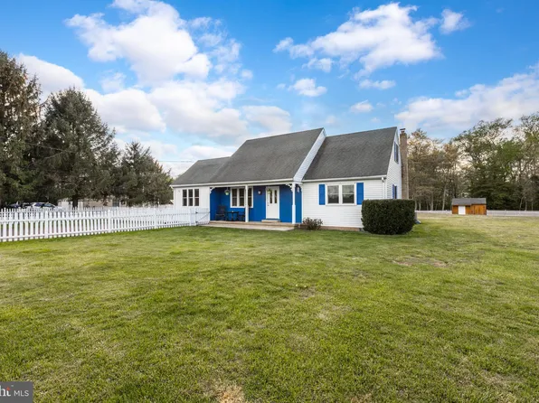 529 Oak Shade Rd, Shamong, NJ 08088