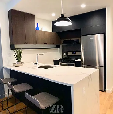 Rented by Zjama Realty Corp | media 7