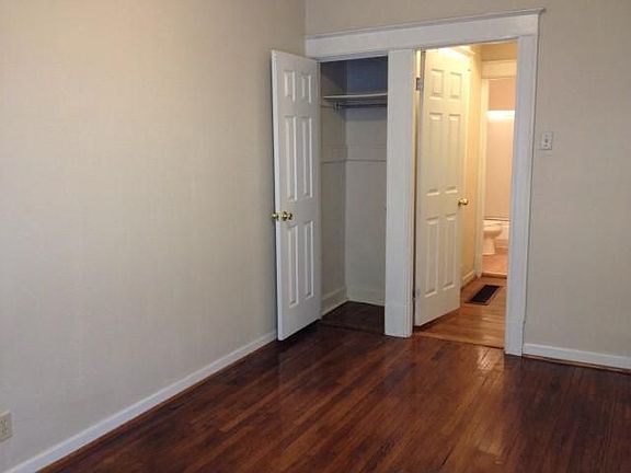 3rd image of 6040 Kingsbury Ave APT 1W