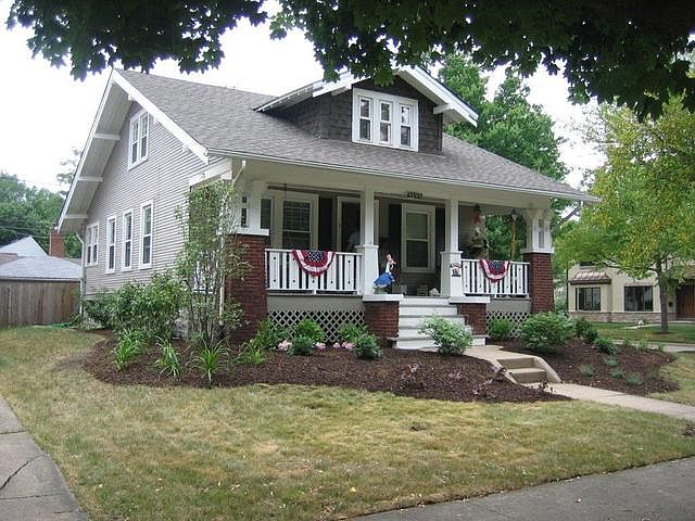 2nd image of 4600 Franklin Ave
