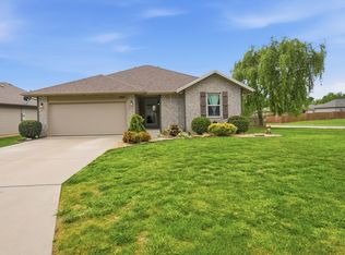 3262 E Bradford St, Republic, MO 65738