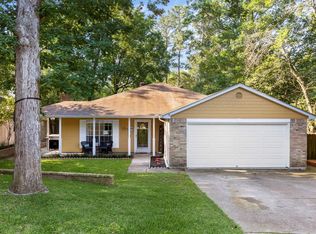 27 Shalimar Ln, Conroe, TX 77304