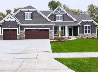 1679 Kingsland Dr SW, Byron Center, MI 49315