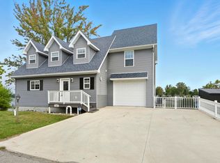 1425 E 700th Rd S, Wolcottville, IN 46795