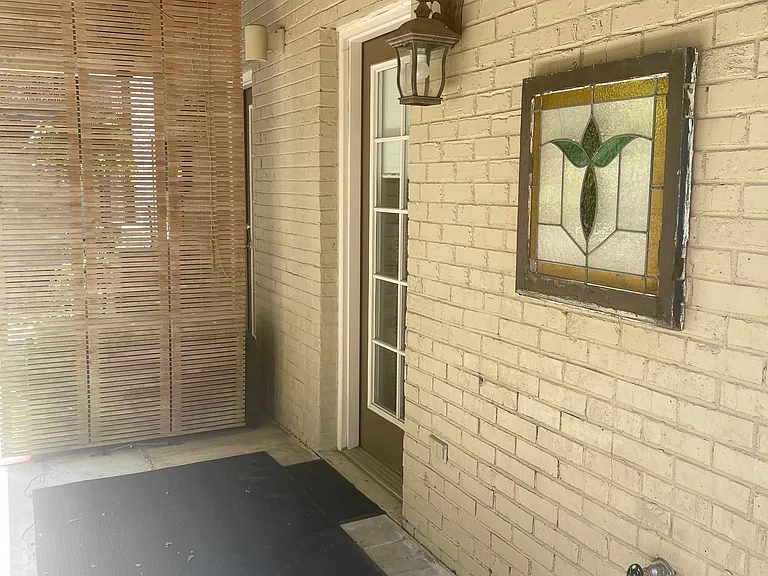 119 Chestnut St #101 — Photo 16
