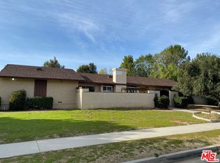 10535 Penfield Ave, Chatsworth, CA 91311