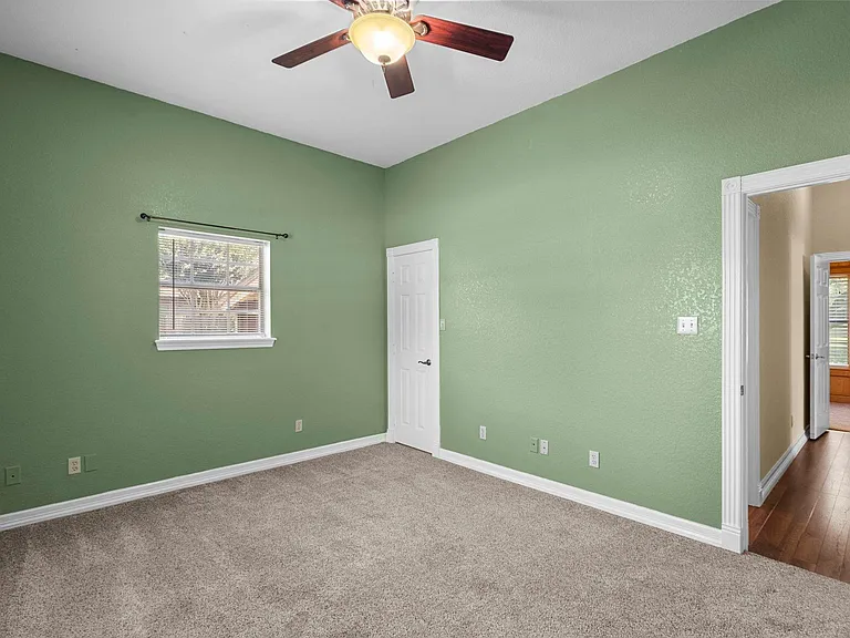 616 Westwood Cir — Photo 29